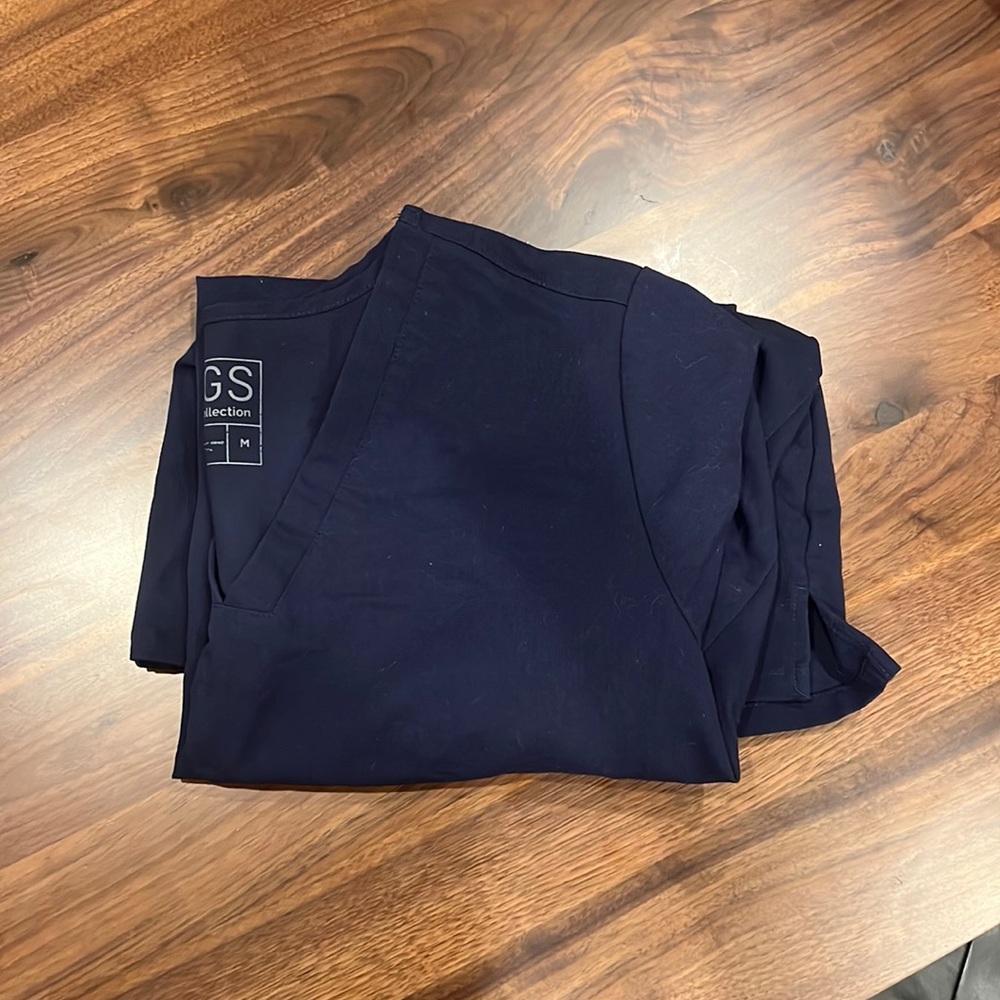 Navy casma scrub top